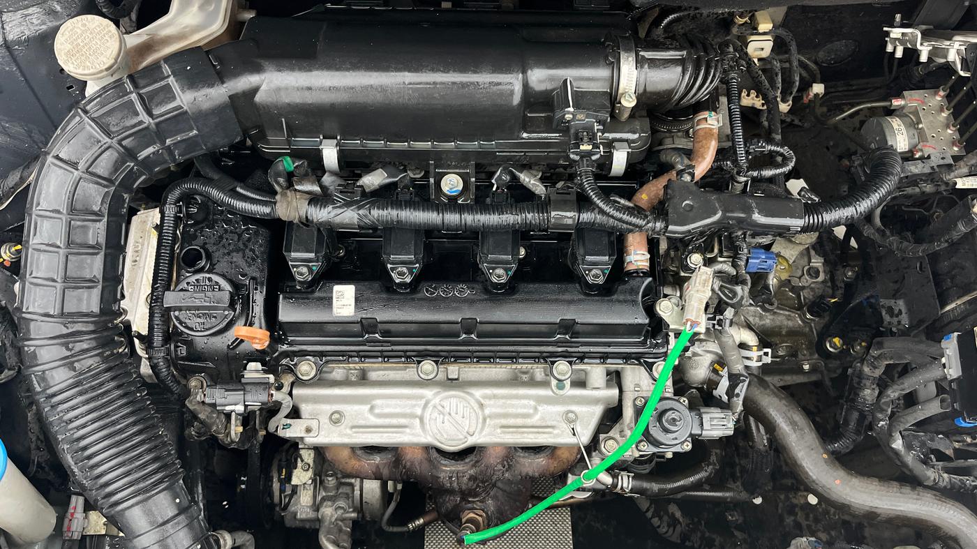 2023 Maruti Swift ZXI PLUS, Petrol, Manual, 36,877 km, Engine View