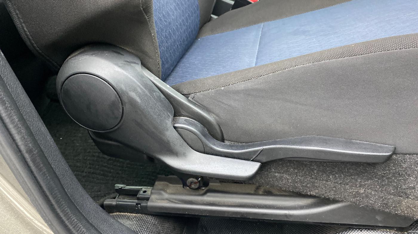 2019 Maruti Baleno ALPHA PETROL 1.2, Petrol, Manual, 48,605 km, Driver Side Adjustment Panel