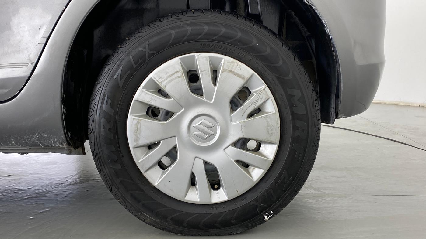 2014 Maruti Swift VXI, Petrol, Manual, 46,247 km, Left Rear Wheel