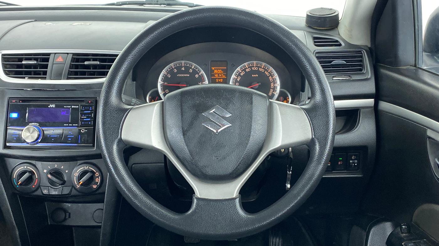 2014 Maruti Swift VXI, Petrol, Manual, 46,247 km, Steering Wheel Close Up