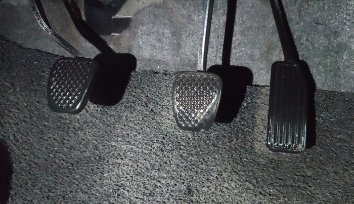 2014 Honda Amaze 1.2L I-VTEC SX, Petrol, Manual, 76,836 km, Pedals