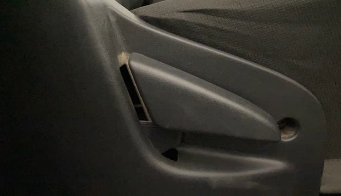 2019 Datsun Go T(O), Petrol, Manual, 45,866 km, Driver Side Adjustment Panel