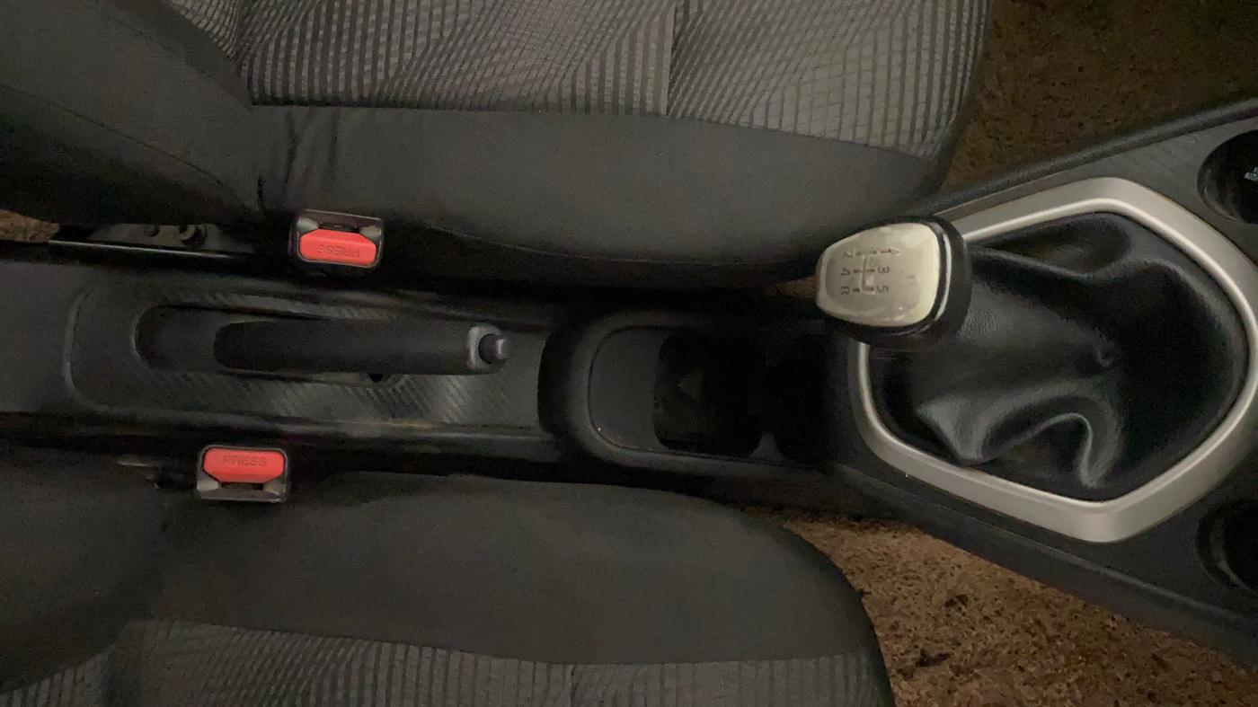 2019 Datsun Go T(O), Petrol, Manual, 45,866 km, Gear Lever