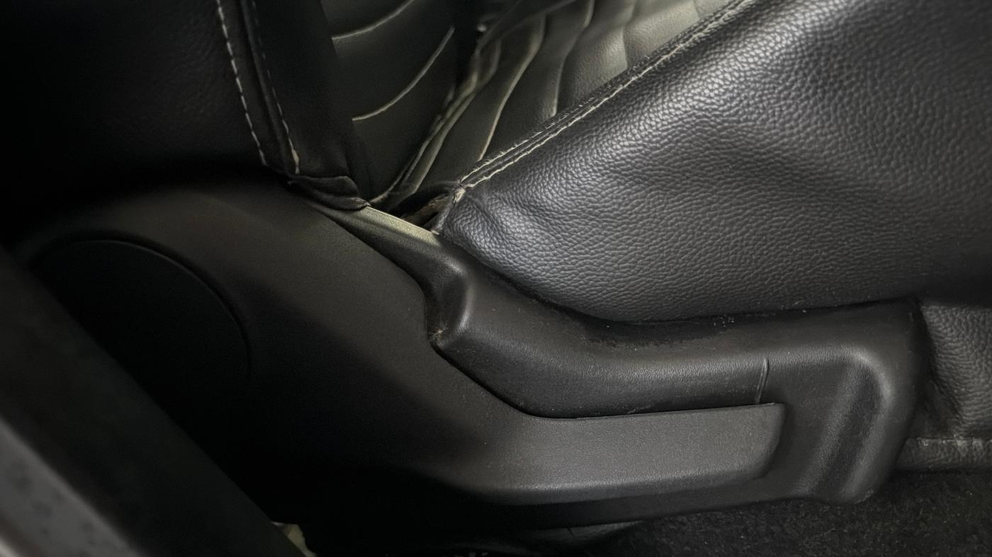 2020 Maruti IGNIS ZETA 1.2 AMT, Petrol, Automatic, 85,980 km, Driver Side Adjustment Panel