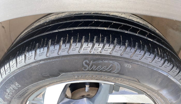 2020 Hyundai VENUE SX 1.0 TURBO IMT, Petrol, Manual, 56,796 km, Left Front Tyre Tread