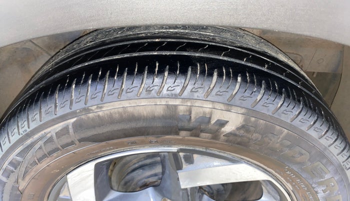 2020 Hyundai VENUE SX 1.0 TURBO IMT, Petrol, Manual, 56,796 km, Left Rear Tyre Tread