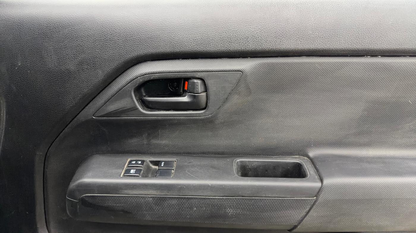 2021 Maruti New Wagon-R LXI 1.0, Petrol, Manual, 56,401 km, Driver Side Door Panels Control