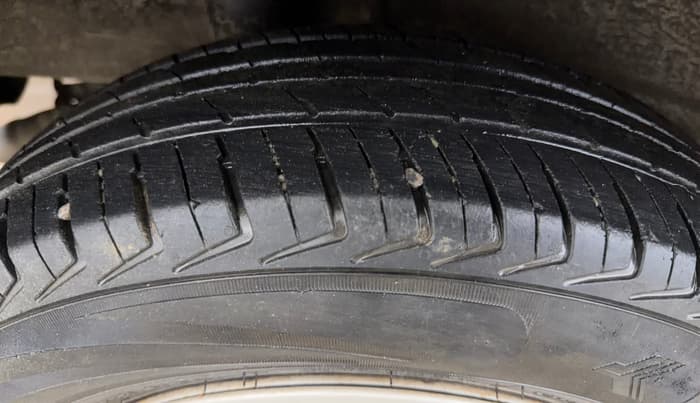 2021 Maruti New Wagon-R LXI 1.0, Petrol, Manual, 56,401 km, Right Rear Tyre Tread