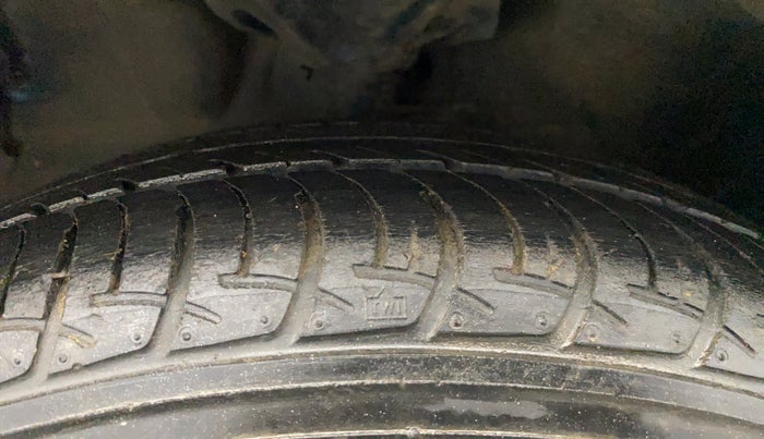 2018 Maruti Celerio ZXI, Petrol, Manual, 66,990 km, Left Front Tyre Tread