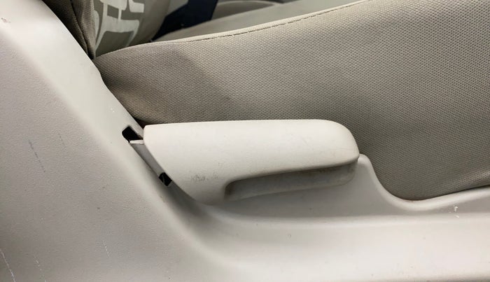 2018 Maruti Celerio ZXI, Petrol, Manual, 66,990 km, Driver Side Adjustment Panel