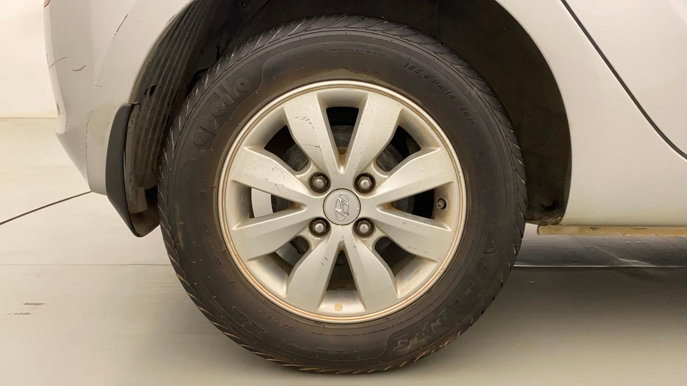 2013 Hyundai i20 ASTA 1.2, Petrol, Manual, 21,809 km, Right Rear Wheel