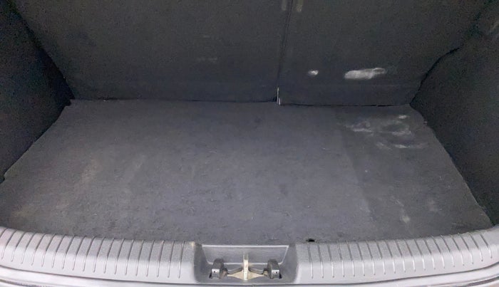 2013 Hyundai i20 ASTA 1.2, Petrol, Manual, 21,809 km, Boot Inside