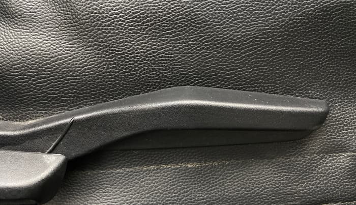 2022 Maruti Swift VXI, Petrol, Manual, 40,042 km, Driver Side Adjustment Panel