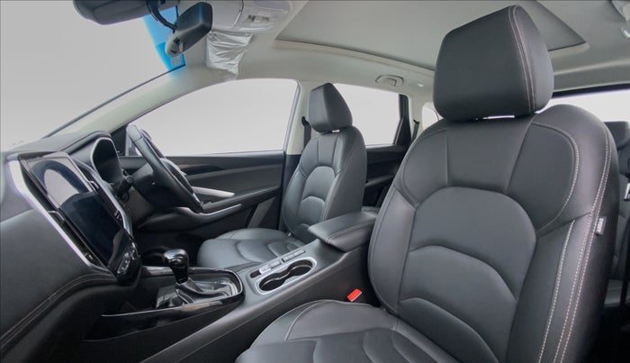 2019 MG HECTOR SHARP DCT PETROL, Petrol, Automatic, 7,432 km, Right Side Front Door Cabin