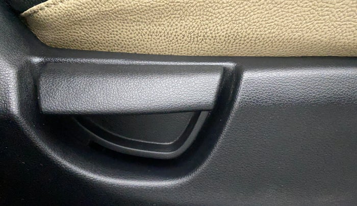 2019 Hyundai NEW SANTRO SPORTZ CNG, CNG, Manual, 37,087 km, Driver Side Adjustment Panel