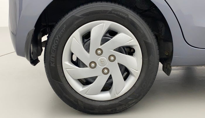 2019 Hyundai NEW SANTRO SPORTZ CNG, CNG, Manual, 37,087 km, Right Rear Wheel