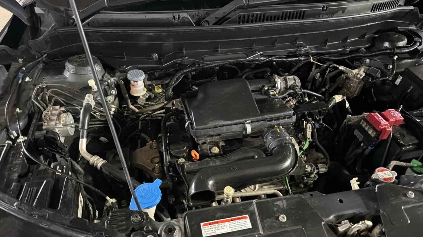 2024 Maruti BREZZA ZXI S-CNG, CNG, Manual, 15,877 km, Engine View - Right