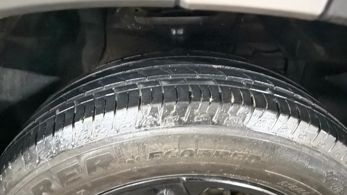 2024 Maruti BREZZA ZXI S-CNG, CNG, Manual, 15,877 km, Right Front Tyre Tread