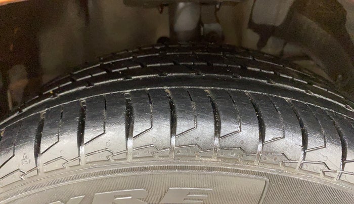 2018 Maruti Baleno ALPHA CVT PETROL 1.2, Petrol, Automatic, 99,842 km, Right Front Tyre Tread