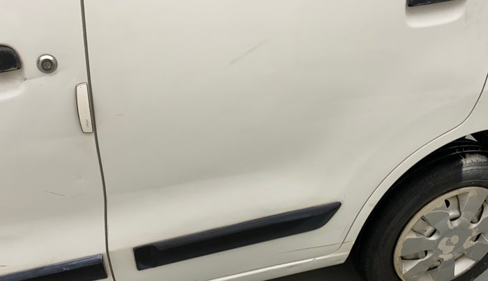 2017 Maruti Wagon R 1.0 LXI CNG, CNG, Manual, 71,906 km, Rear left door - Minor scratches