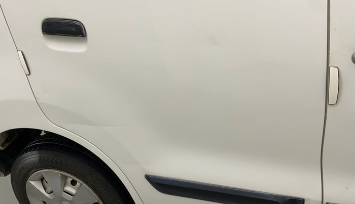 2017 Maruti Wagon R 1.0 LXI CNG, CNG, Manual, 71,906 km, Right rear door - Minor scratches