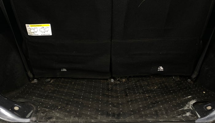 2023 Mahindra Thar LX HT PETROL 4WD MT, Petrol, Manual, 25,666 km, Boot Inside