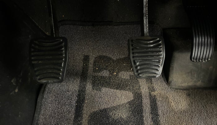 2023 Mahindra Thar LX HT PETROL 4WD MT, Petrol, Manual, 25,666 km, Pedals