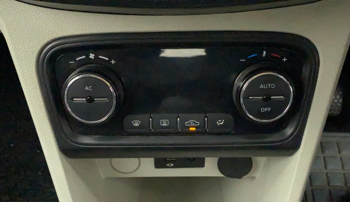 2022 Tata Tiago XZ PLUS CNG, CNG, Manual, 31,950 km, Automatic Climate Control