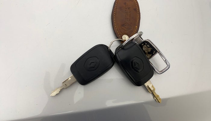 2018 Renault Kwid RXT 0.8 (O), Petrol, Manual, 34,534 km, Key Close Up