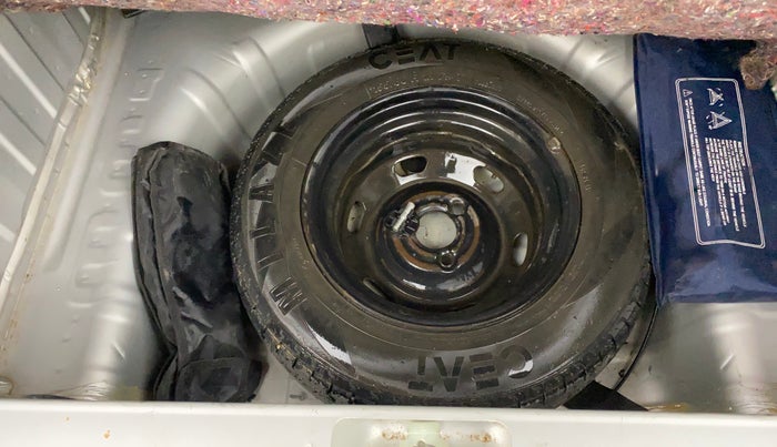 2018 Renault Kwid RXT 0.8 (O), Petrol, Manual, 34,534 km, Spare Tyre