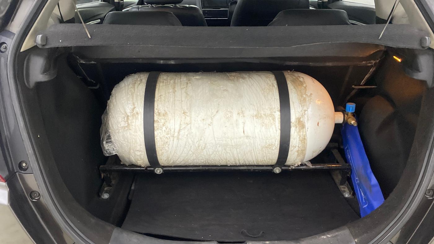 2017 Honda WR-V 1.2L I-VTEC VX MT, CNG, Manual, 85,750 km, Boot Inside