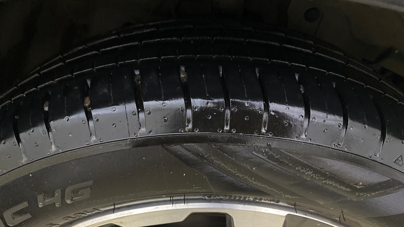 2017 Honda WR-V 1.2L I-VTEC VX MT, CNG, Manual, 85,750 km, Right Front Tyre Tread