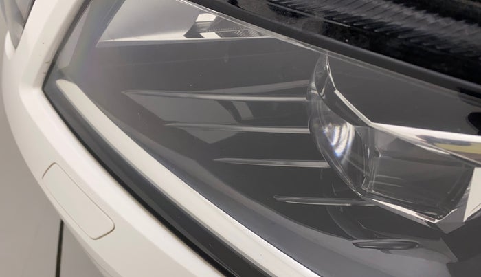 2019 Skoda Octavia L&K 1.8 TSI AT, Petrol, Automatic, 35,897 km, Left headlight - Minor scratches