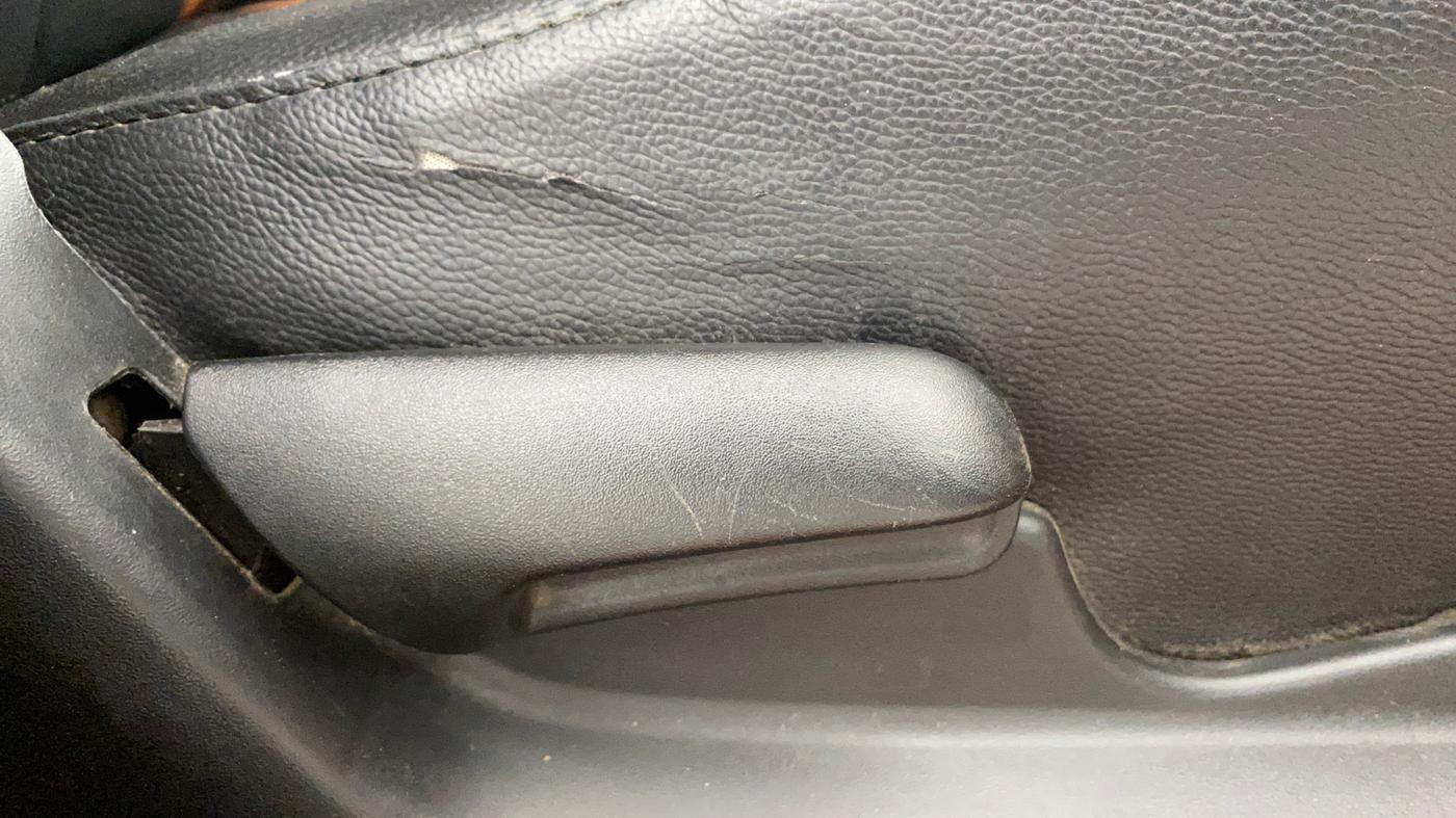 2018 Maruti Celerio X ZXI (O) AMT, Petrol, Automatic, 1,03,011 km, Driver Side Adjustment Panel