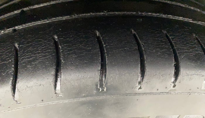 2018 Maruti Celerio X ZXI (O) AMT, Petrol, Automatic, 1,02,897 km, Left Front Tyre Tread