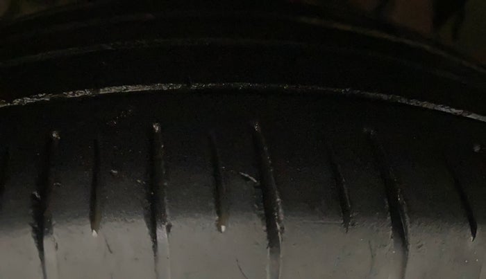 2015 Tata Zest XMS 90PS DIESEL, Diesel, Manual, 64,888 km, Left Front Tyre Tread