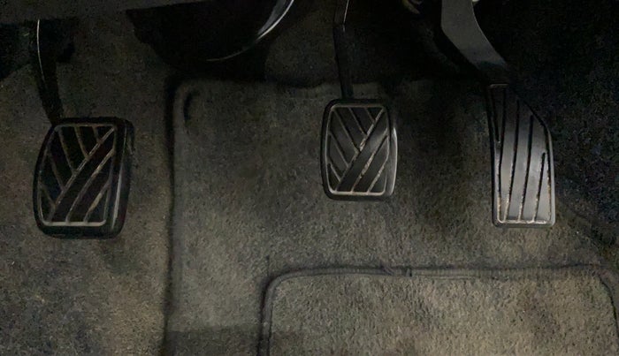 2012 Maruti Ritz LXI, Petrol, Manual, 1,21,307 km, Pedals