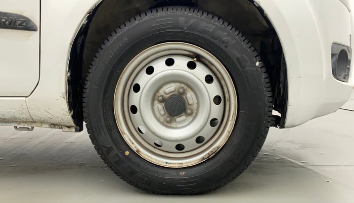 2012 Maruti Ritz LXI, Petrol, Manual, 1,21,307 km, Right Front Wheel
