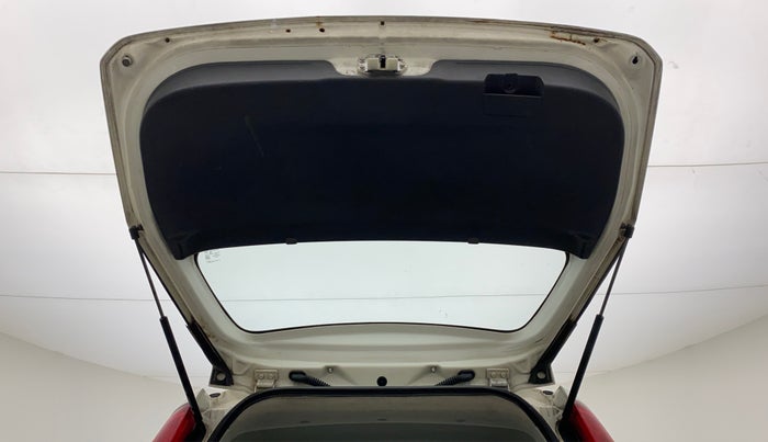 2012 Maruti Ritz LXI, Petrol, Manual, 1,21,307 km, Boot Door Open