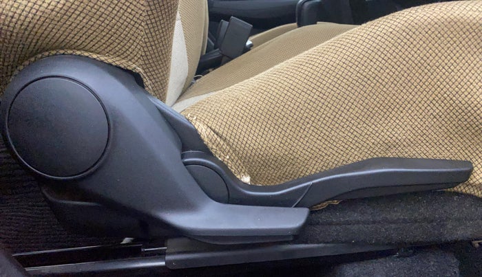 2020 Maruti Swift VXI AMT, Petrol, Automatic, 41,640 km, Driver Side Adjustment Panel