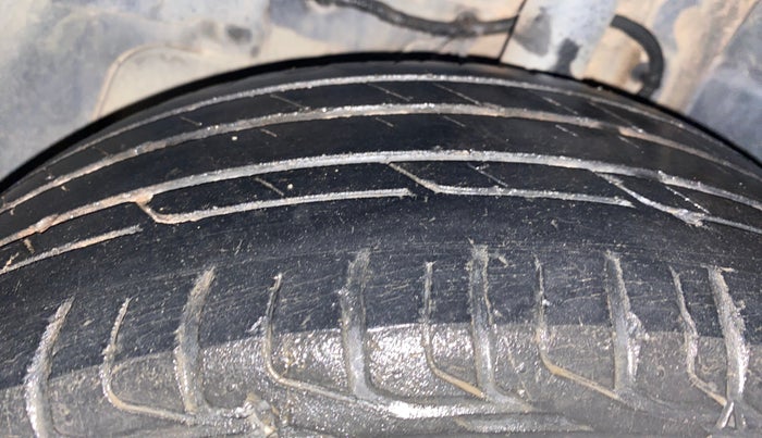 2018 Tata NEXON XZ PLUS PETROL, Petrol, Manual, 54,063 km, Left Front Tyre Tread