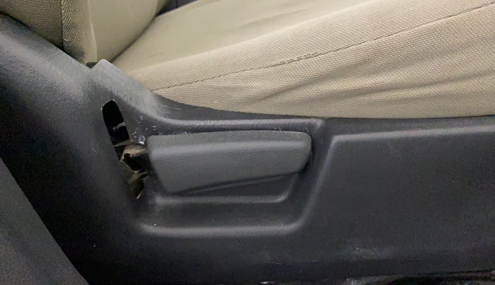 2015 Maruti Alto K10 VXI, Petrol, Manual, 43,145 km, Driver Side Adjustment Panel