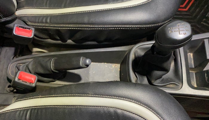 2020 Renault Kwid RXL 1.0, Petrol, Manual, 28,279 km, Gear Lever