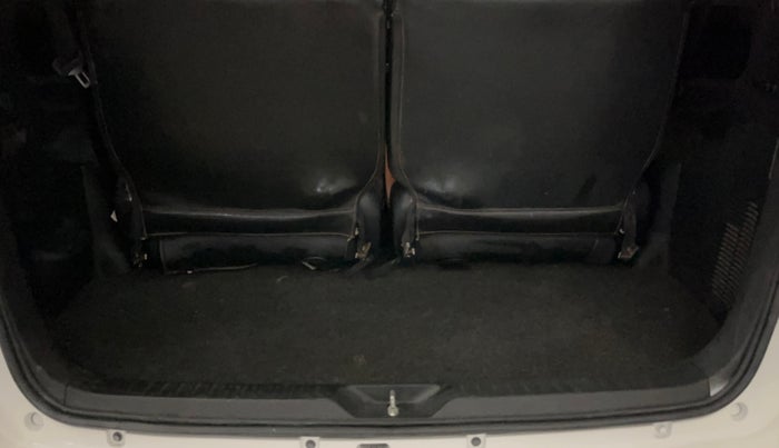 2022 Toyota Innova Crysta 2.7 GX AT 7 STR, Petrol, Automatic, 37,081 km, Boot Inside