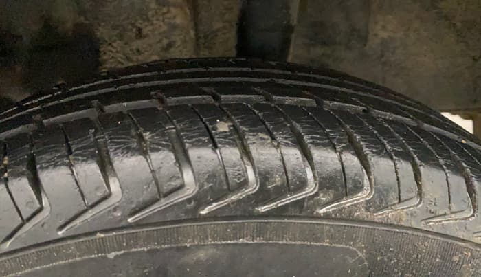 2018 Renault Kwid CLIMBER 1.0 AMT, Petrol, Automatic, 55,774 km, Left Rear Tyre Tread