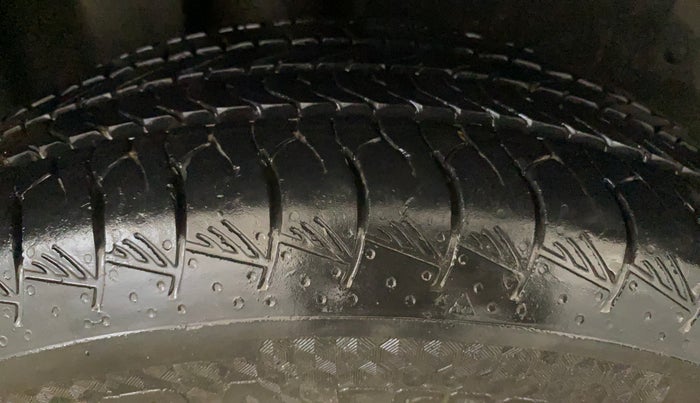 2019 MG HECTOR SHARP 1.5 DCT PETROL, Petrol, Automatic, 85,988 km, Right Rear Tyre Tread