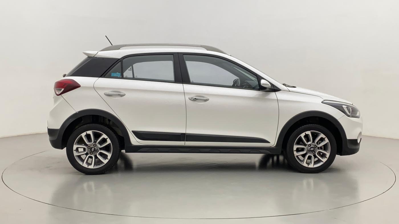2016 Hyundai i20 Active 1.4 SX, Diesel, Manual, 38,546 km, Right Side View