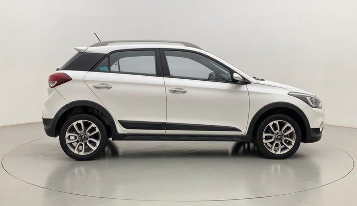 2016 Hyundai i20 Active 1.4 SX, Diesel, Manual, 38,546 km, Right Side View