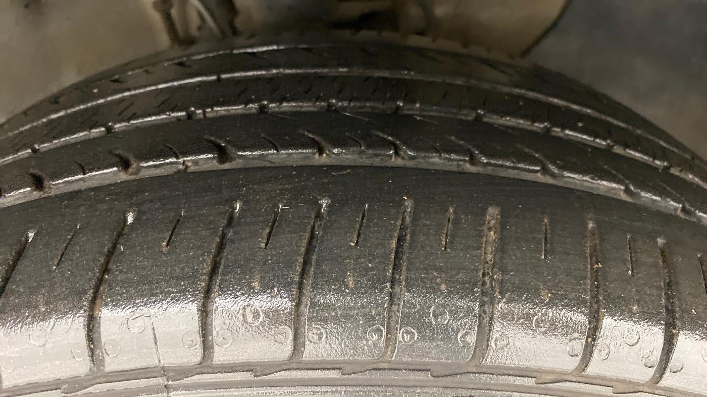 2016 Hyundai i20 Active 1.4 SX, Diesel, Manual, 38,546 km, Right Front Tyre Tread