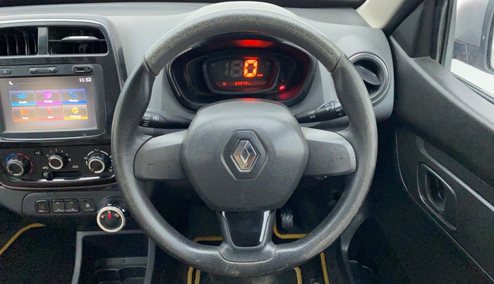 2017 Renault Kwid RXT 1.0 EASY-R  AT, Petrol, Automatic, 66,802 km, Steering Wheel Close Up